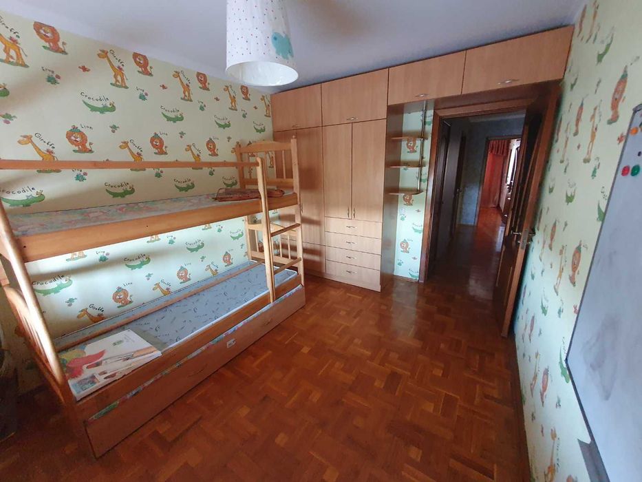 Продаж 3-к квартири