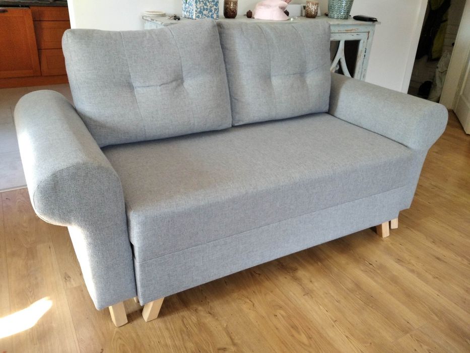 Sofa dwuosobowa rozkladana szara