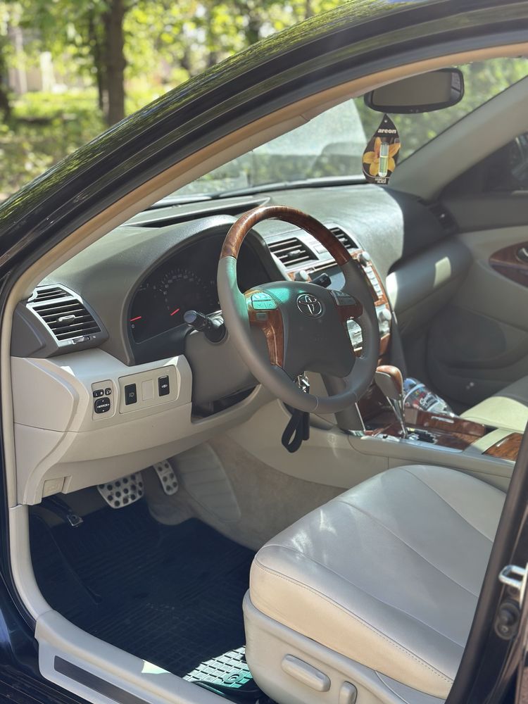 Продам Toyota Camry 40 2008