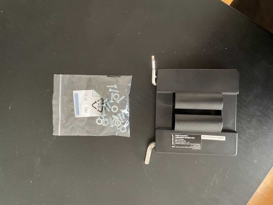 Suporte para Três Monitores Gembird MA-DA3-03