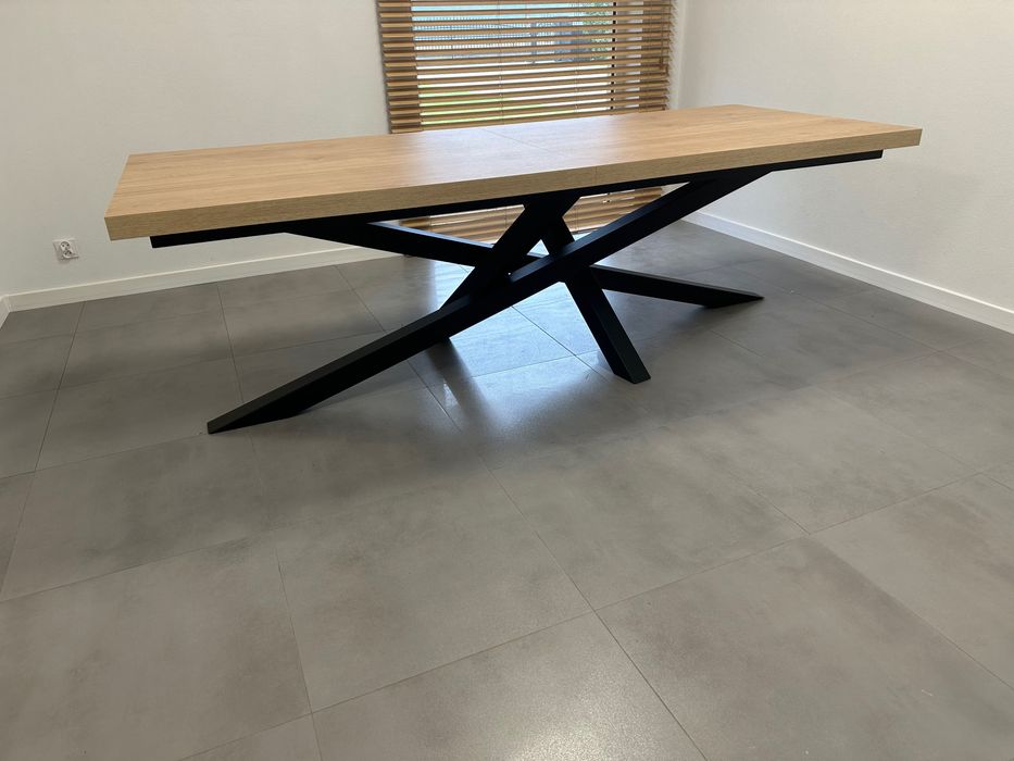 Stół Matbox w stylu loftowym