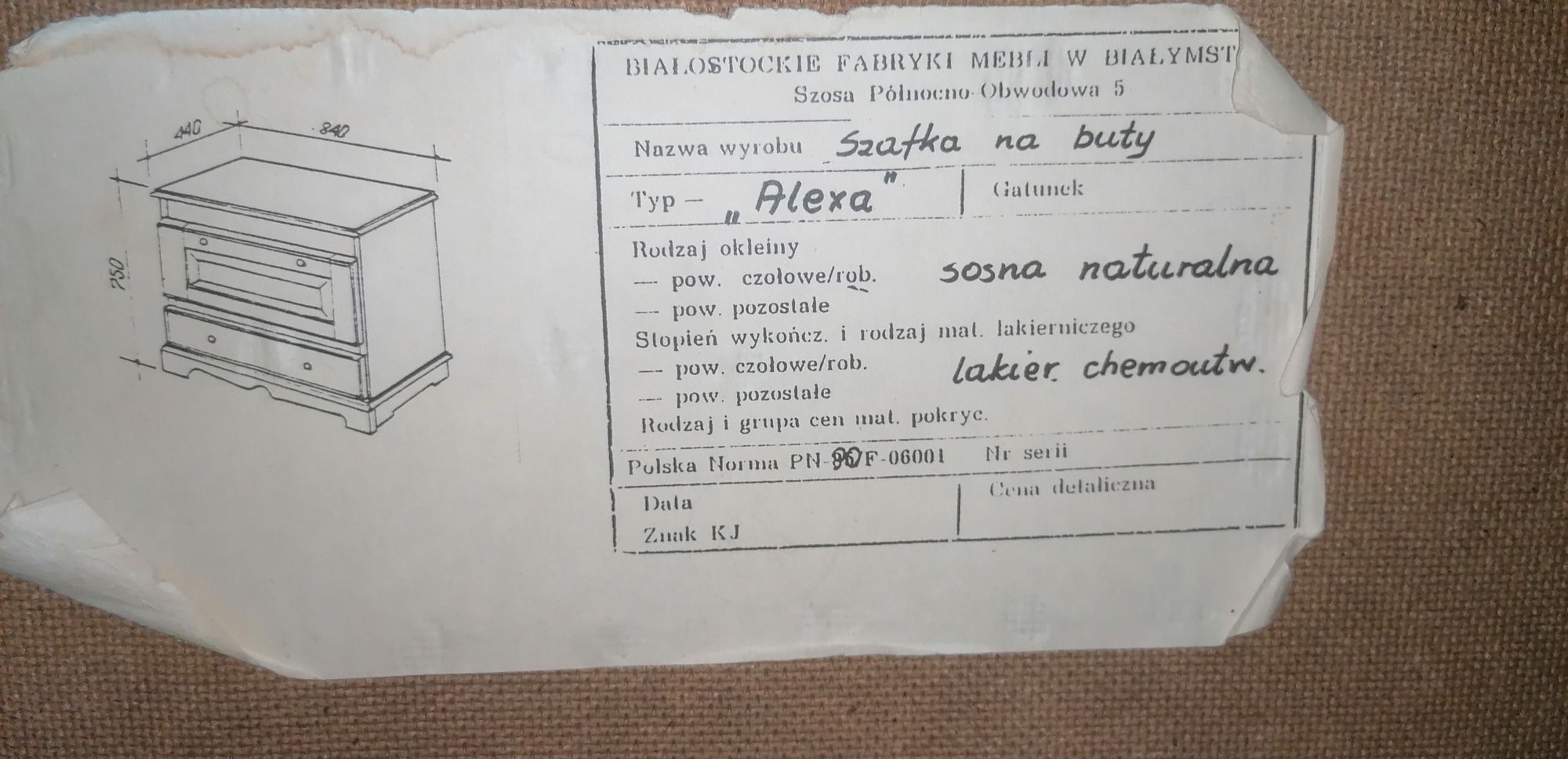 Drewniana szafka na buty z szufladą