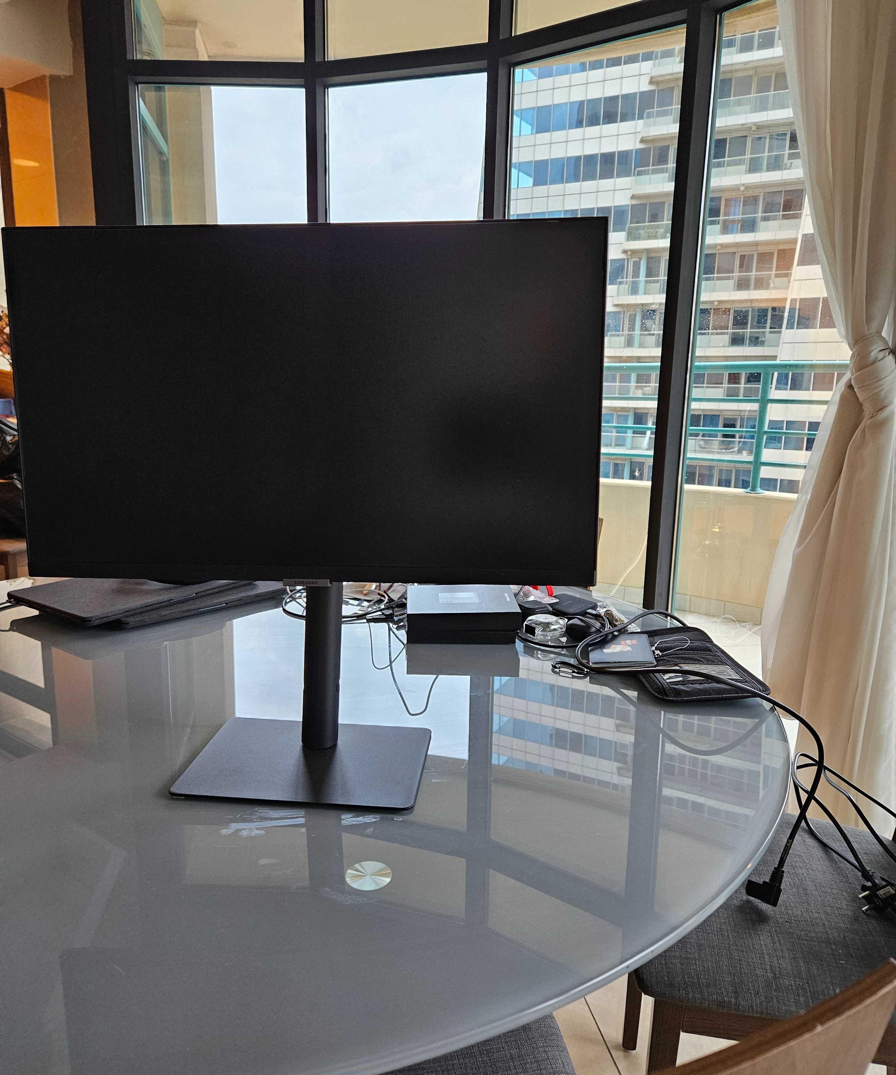 Monitor Samsung S24A600UCU   2K UHD