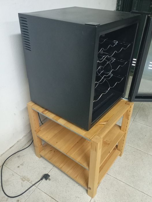 Arca capacidade 12 garrafas