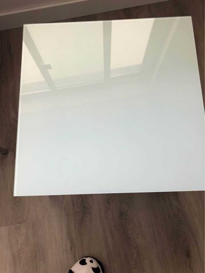 Mesa de apoio/centro (inox e vidro) 0,6 x 0,6