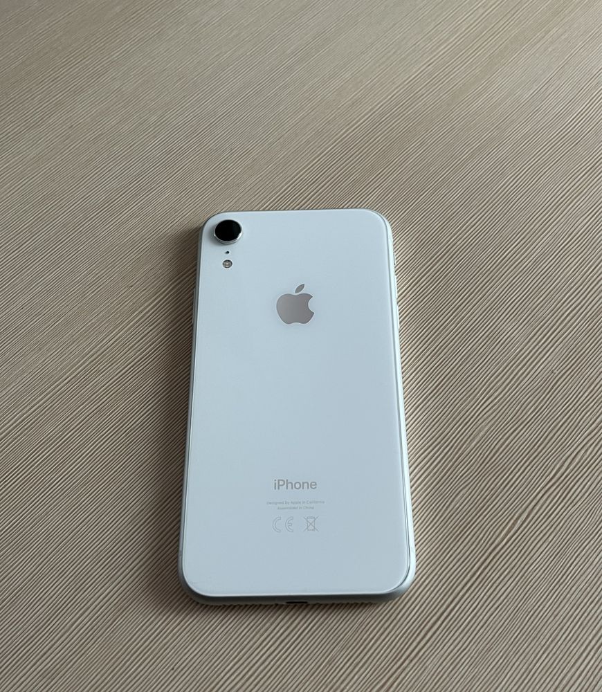 Iphone XR biały 64GB