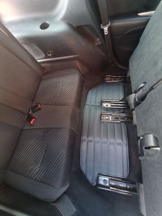 Модельные коврики в салон и багажник Dodge journey/ fiat freemont