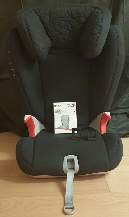 Cadeira auto volvo universal, 15-36 kg, evolui para banco elevatório