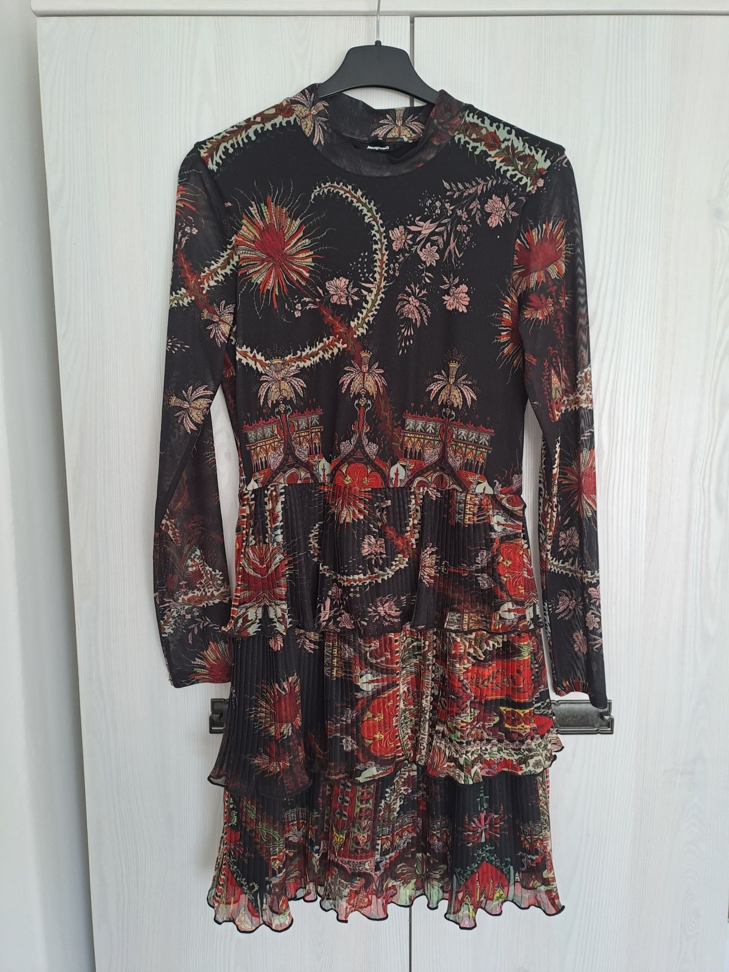 Sukienka Desigual rozmiar M