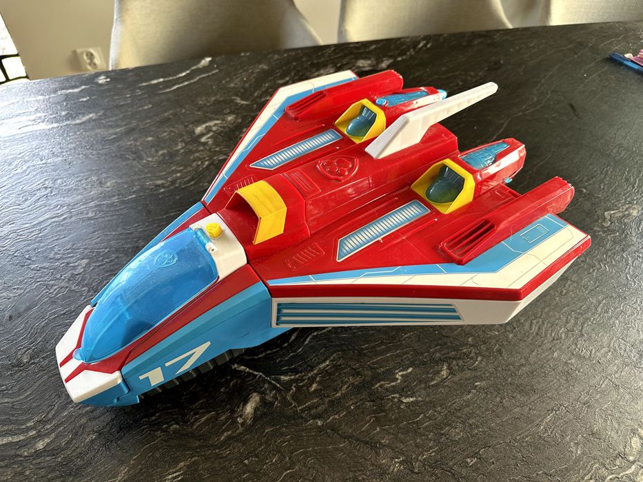 Wielki Odrzutowiec Psi Patrol 2 w 1 strzela dyskami, pojazd zabawka