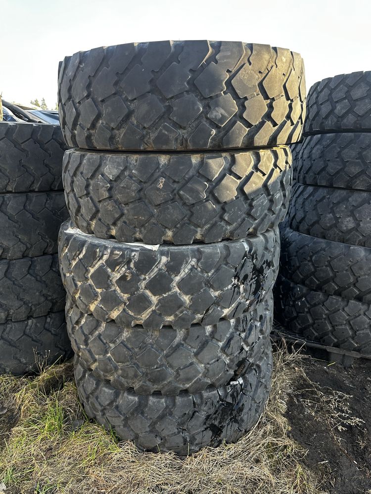Continental hcs 14.00 R20, Michelin 335/80 R20, Good Year 7.50 R16C,