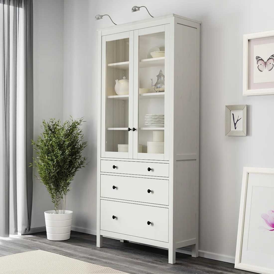 Biblioteczka biała Witryna Ikea HEMNES z 3 szufl  90x197 Nowa
