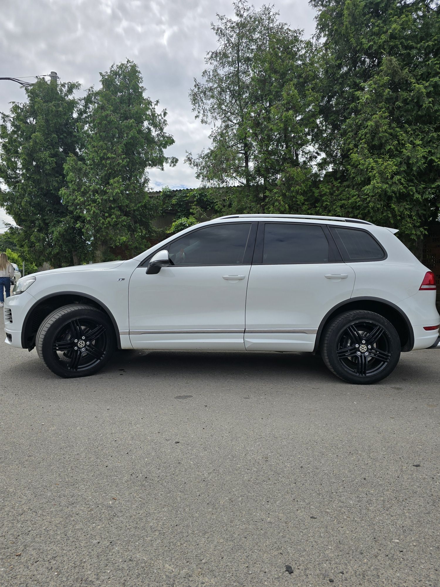 Volkswagen Touareg R-Line не Америка обмін