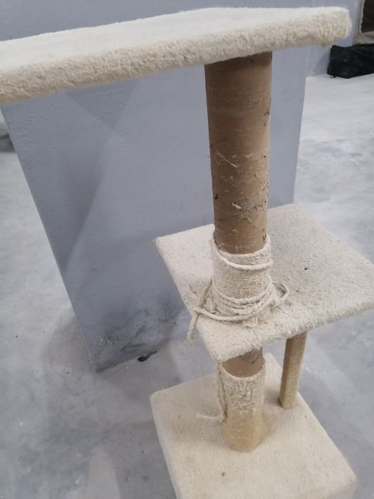 Arranhador para Gatos Usado