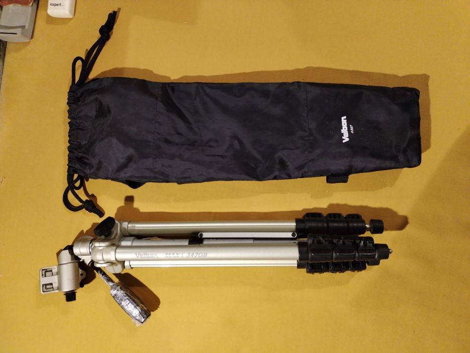 Фотоштатив в почти новом состоянии