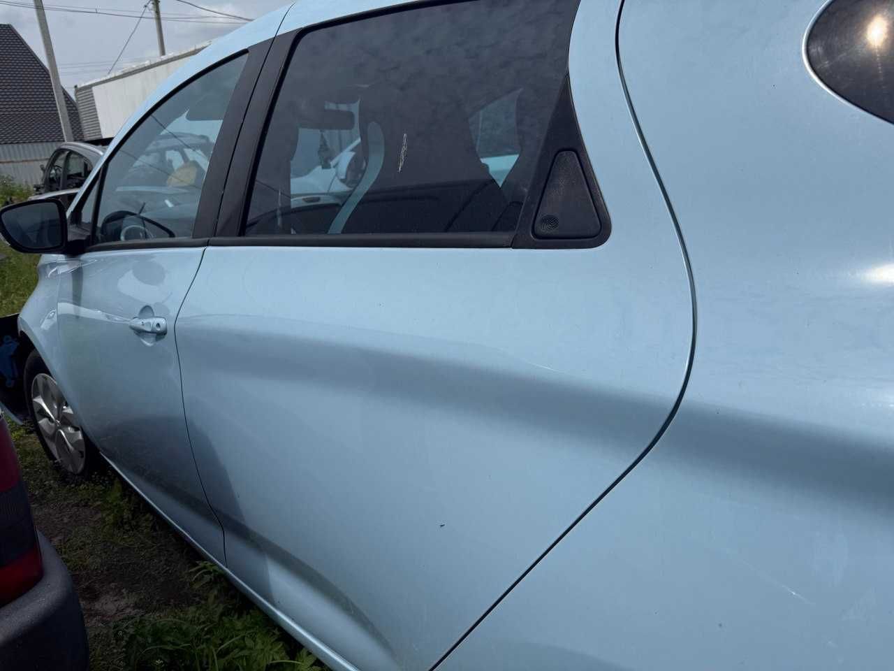 Двери Renault Zoe Цвет OVRPH Разборка В наличии