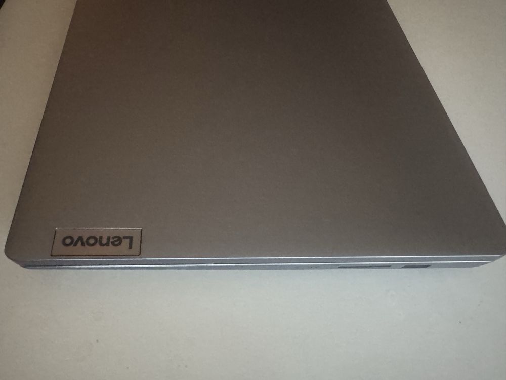 Computador portatil Lenovo