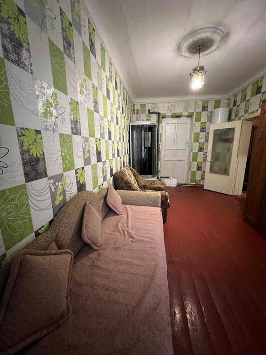 2 кімнати в гуртожитку по вул. Леха Качинського