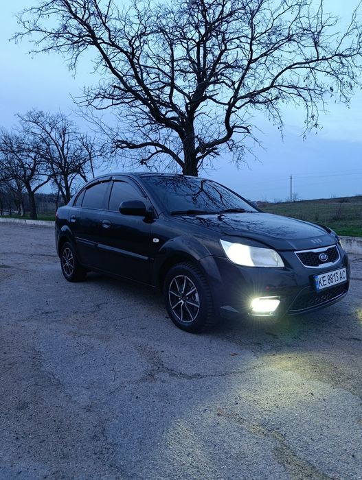 Продам KIA RIO 2010г. 1.4 автомат.