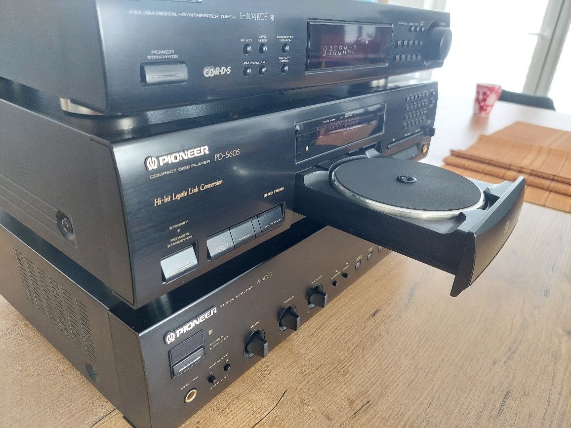 Zestaw stereo Pioneer wieża