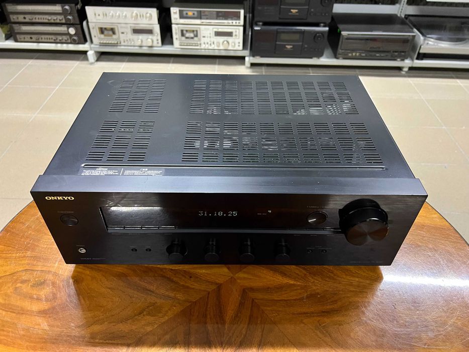 Amplituner Onkyo TX-8020 Audio Room