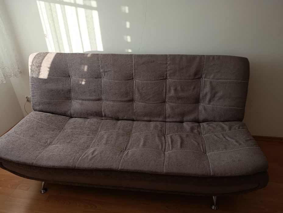 Oddam kanape rozkładaną