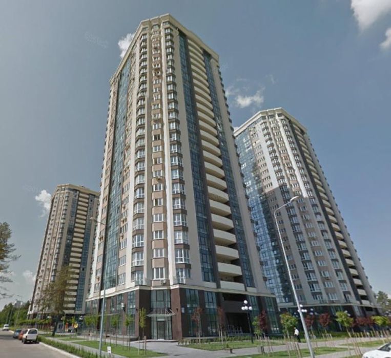 Продам 3-к кв. 112м.кв. у ЖК бізнес-класу "Зелений квартал" DM