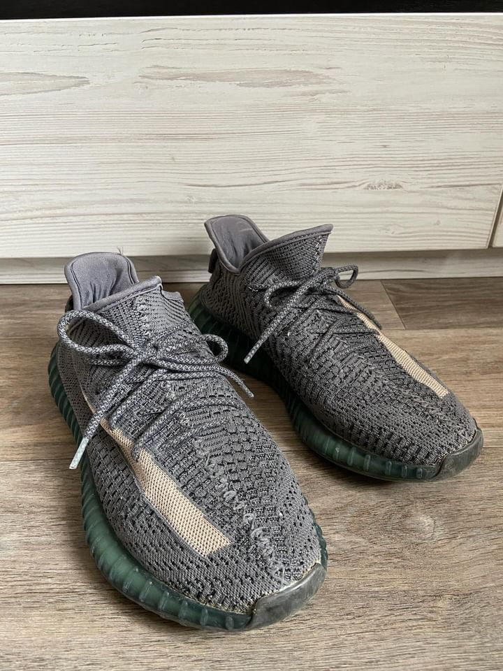 adidas yeezy boost 45 - 46 (30см)