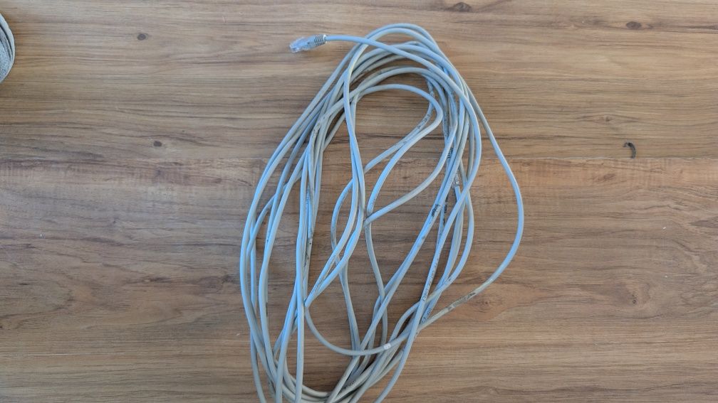 Kabel Ethernet 15 m - zbieram na remont