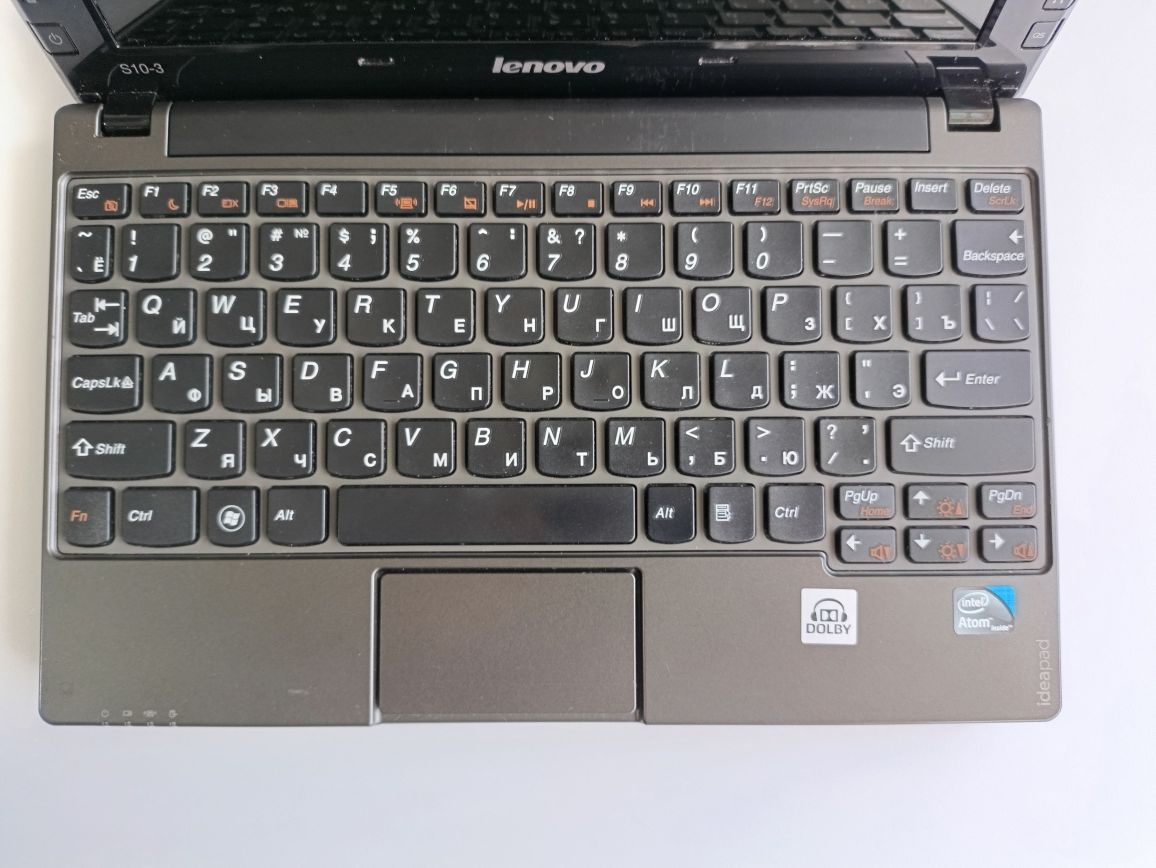 Нетбук Lenovo ideapad s10-3