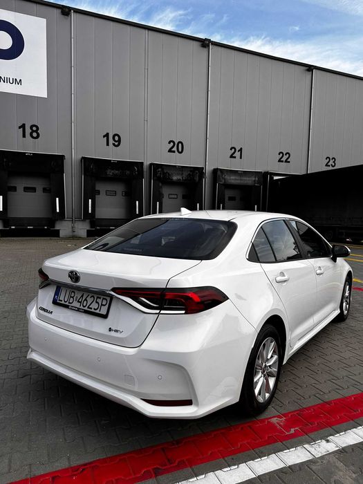 Auto na wynajem Toyota PRIUS Corolla  FABIA na BLIQ Bolt, Uber, taxi