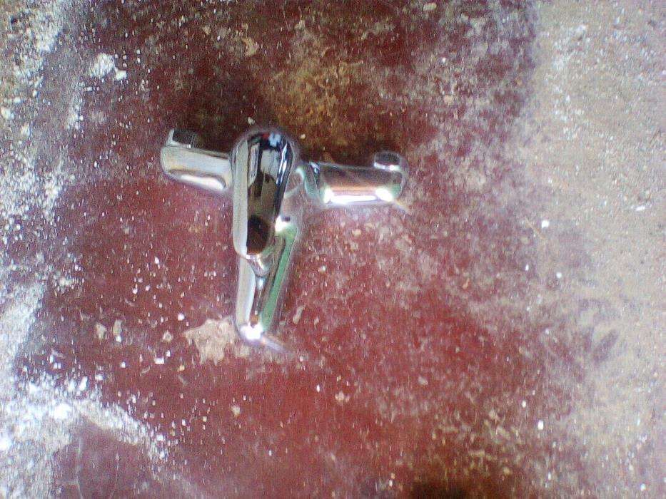 torneiras misturadoras de casa de banho