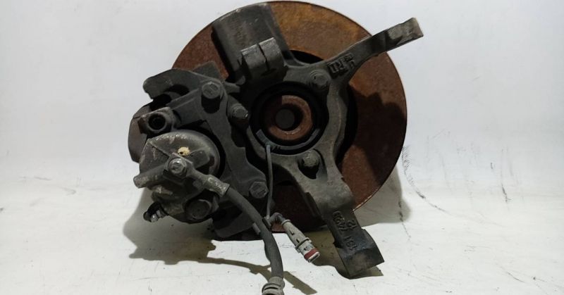 Manga de eixo frente esquerda OPEL Astra H Caravan (L35)