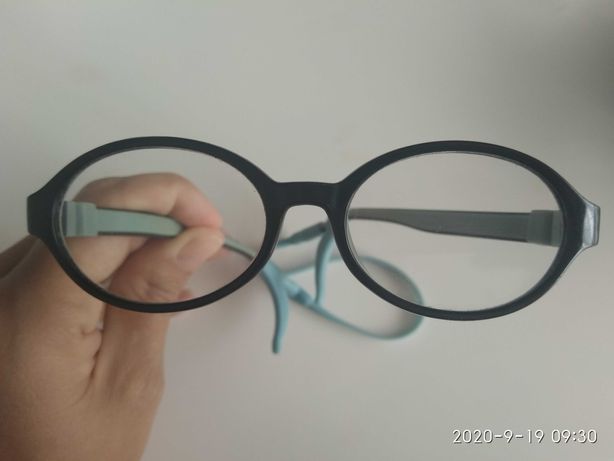 okulary, oprawki okularów dziecięcych