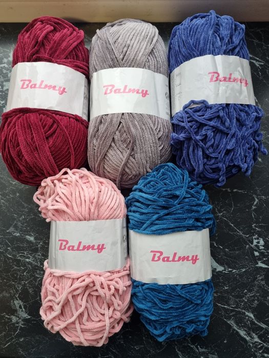 Пряжа для вязания велюровая