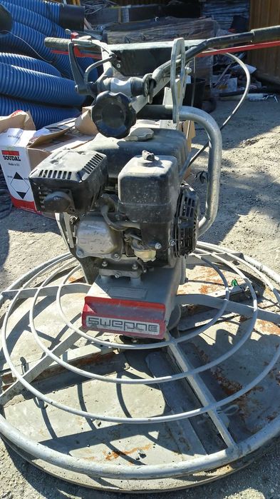 Zacieraczka spalinowa SWEPAC TR 950P STD do posadzek betonowych