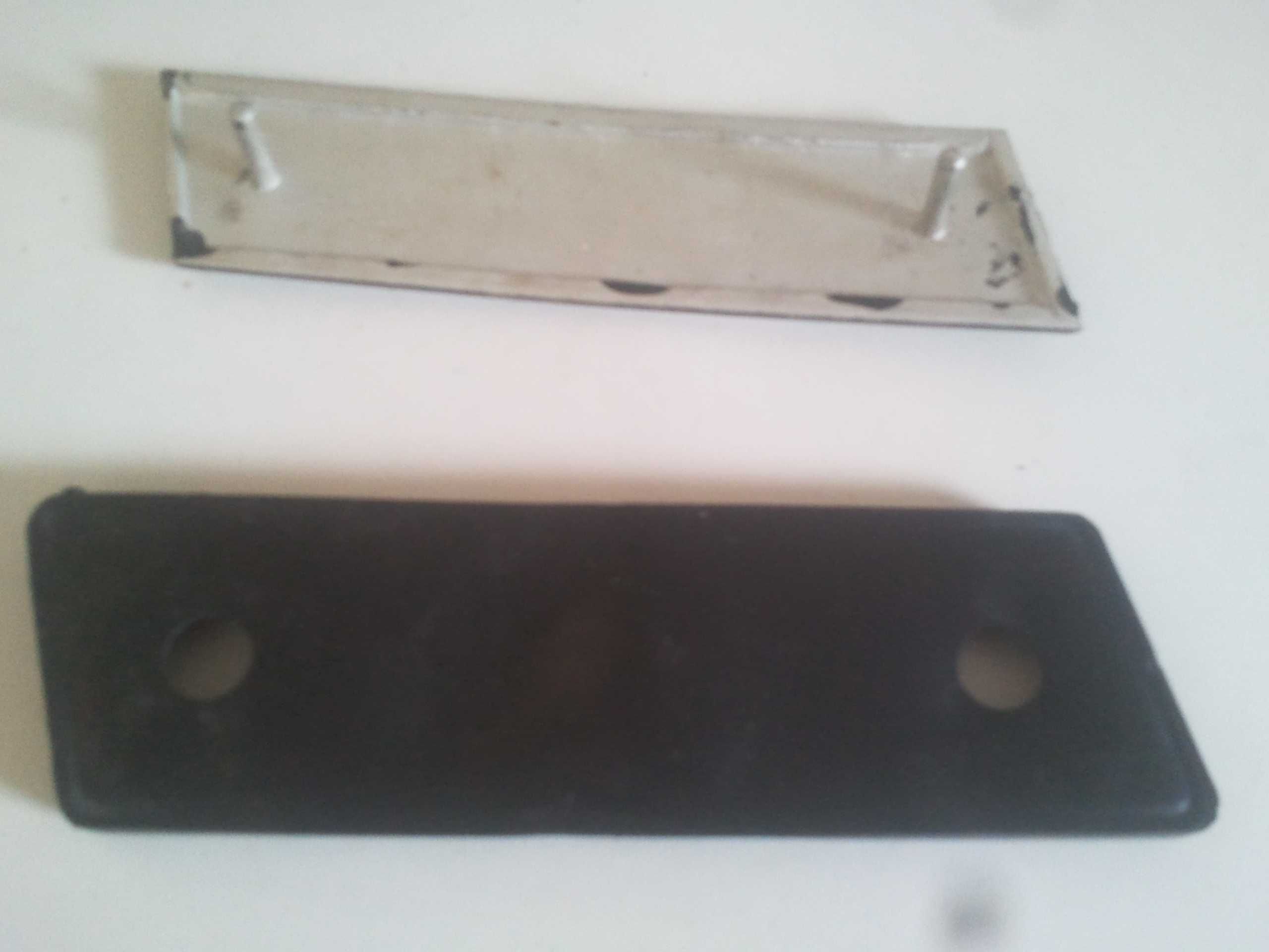 FIAT 126 , znaczek aluminiowy PRL ,emblemat