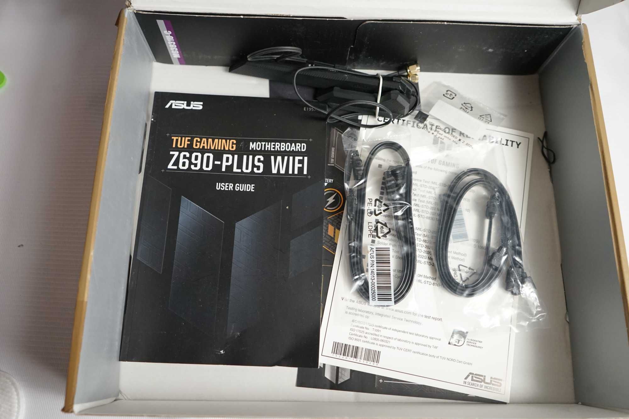 Материнська плата Asus TUF Gaming Z690-Plus Wi-F LGA1700 Inteli5/i7/i9