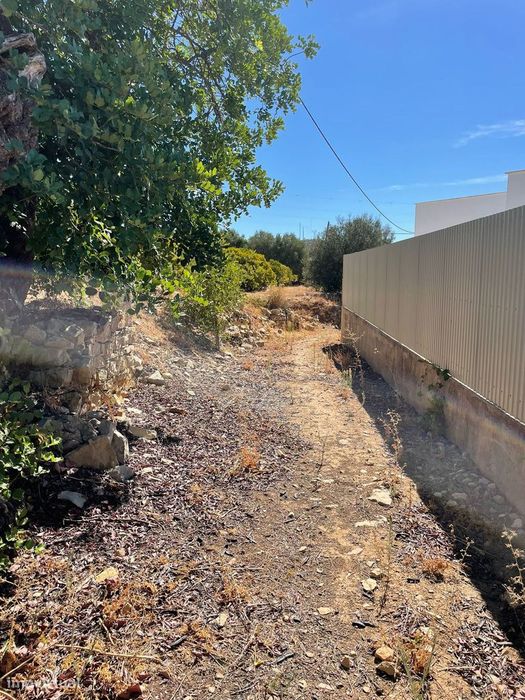 Terreno com 5280m2 no Azinheiro