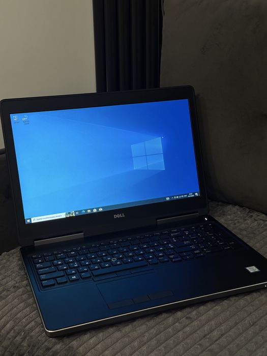 Ноутбук dell precision 7510 Intel Core i7-6820HQ 16 ОЗУ
