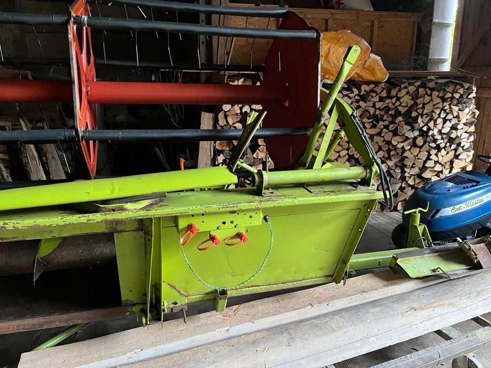 Комбайн CLAAS клас