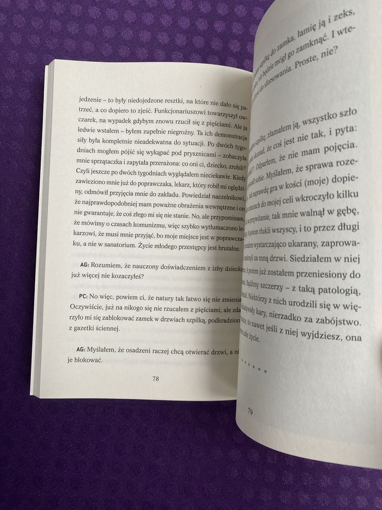 Książka „Za kratami” Artur Górski