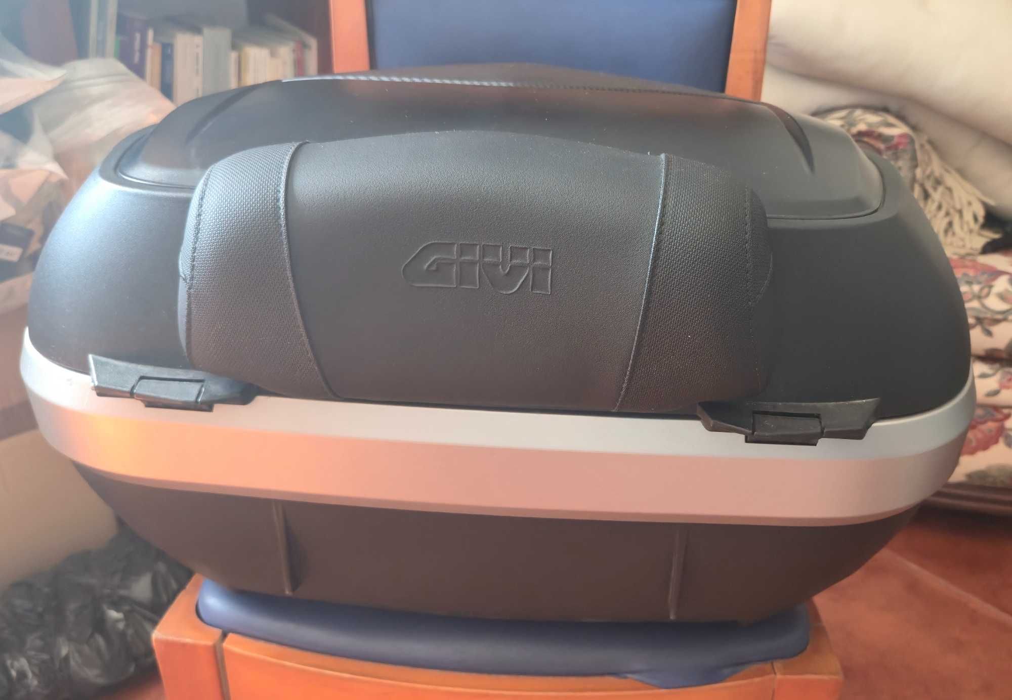 Top Case Givi V47NN Tech Monokey