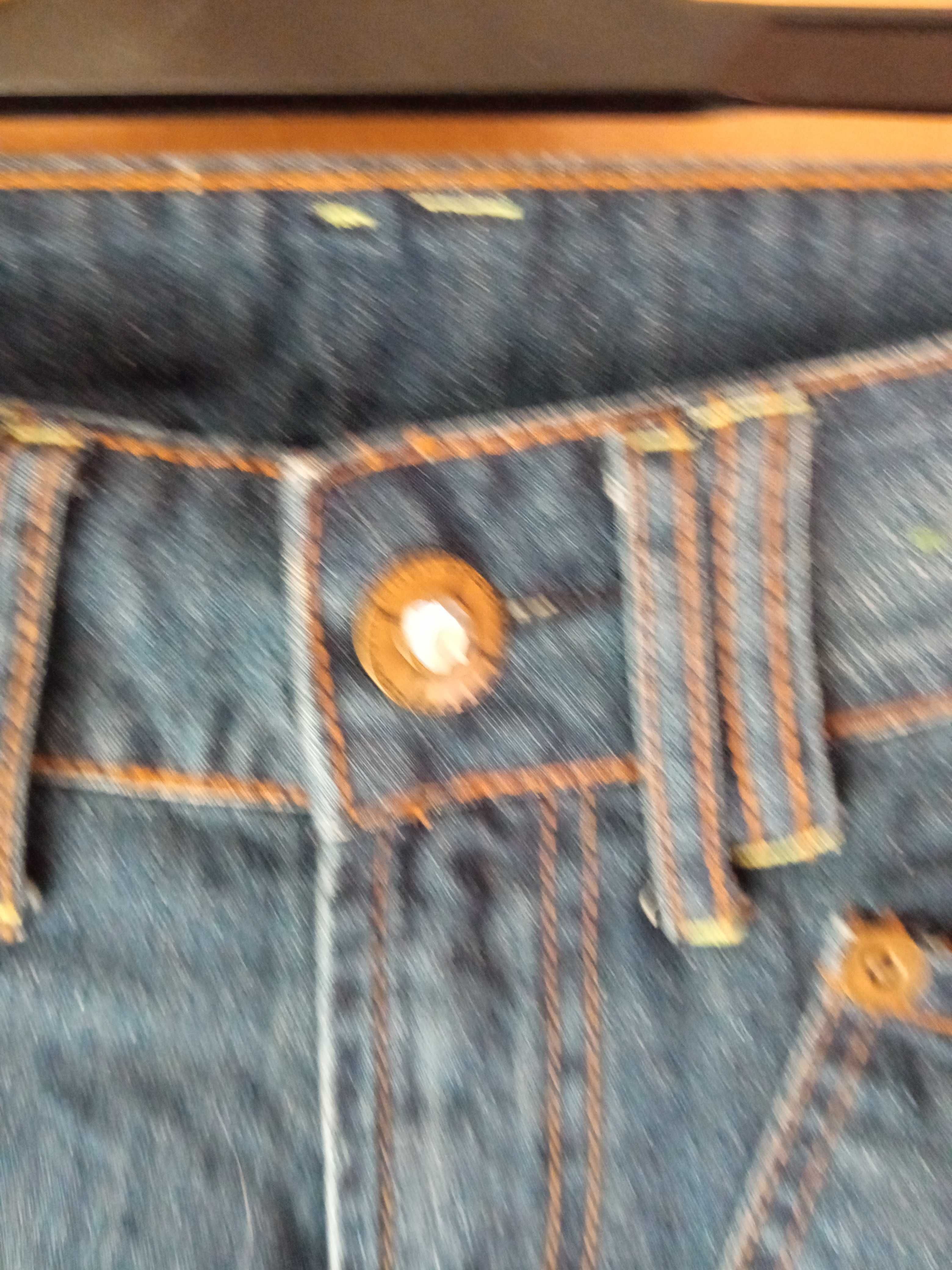 джинсовые шорты 8 (36 евро) размер,