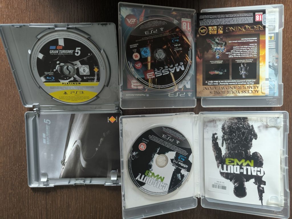 Masa effect 3 call of duty modern warfare 3  gran turismo 5 PS3 jak no