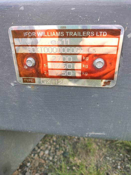 Laweta Ifor Williams DMC 2700