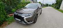 Mitsubishi Outlander Mitsubishi Outlander PHEV+LPG