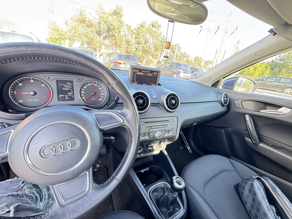 Audi a1 2011 trabalhar e andar