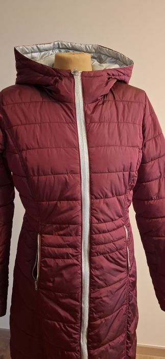 Dwustronna kurtka mohito bordowo-srebrna.