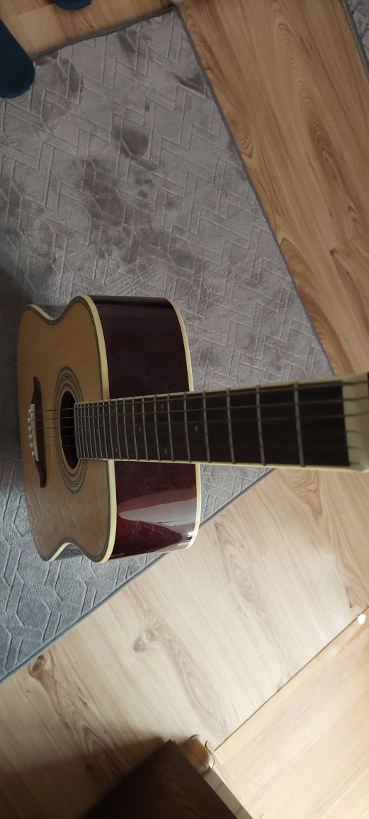 Gitara akustyczna